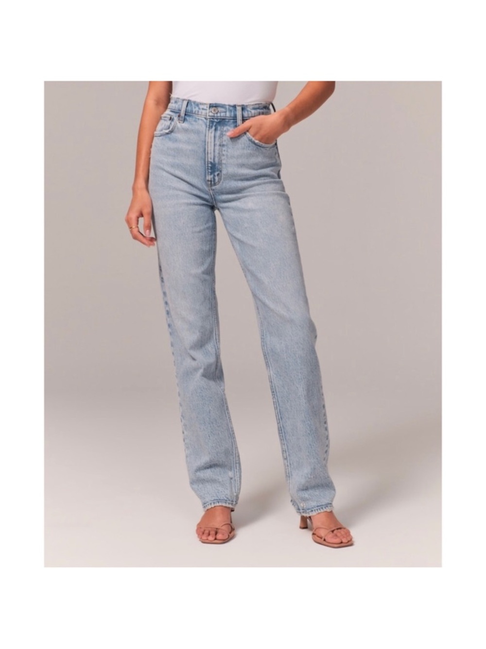 Abercrombie & Fitch Curve Love The 90s Straight Ultra High Rise